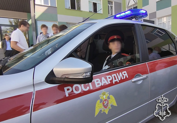 Росгвардейцы рассказали школьникам Мелитополя о безопасности дорожного движения