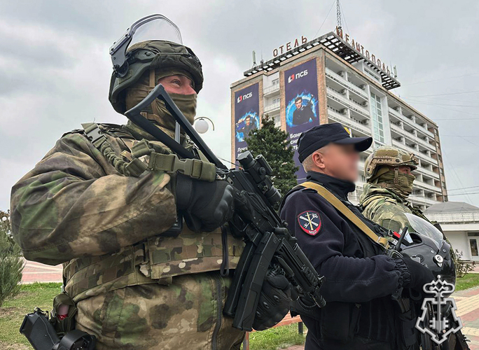 Росгвардия и полиция обеспечили безопасность Дня воссоединения исторических регионов с Россией в Запорожской области