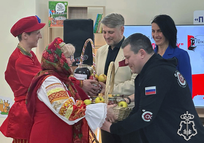 В Мелитополе росгвардейцы поддержали патриотическую инициативу волонтеров